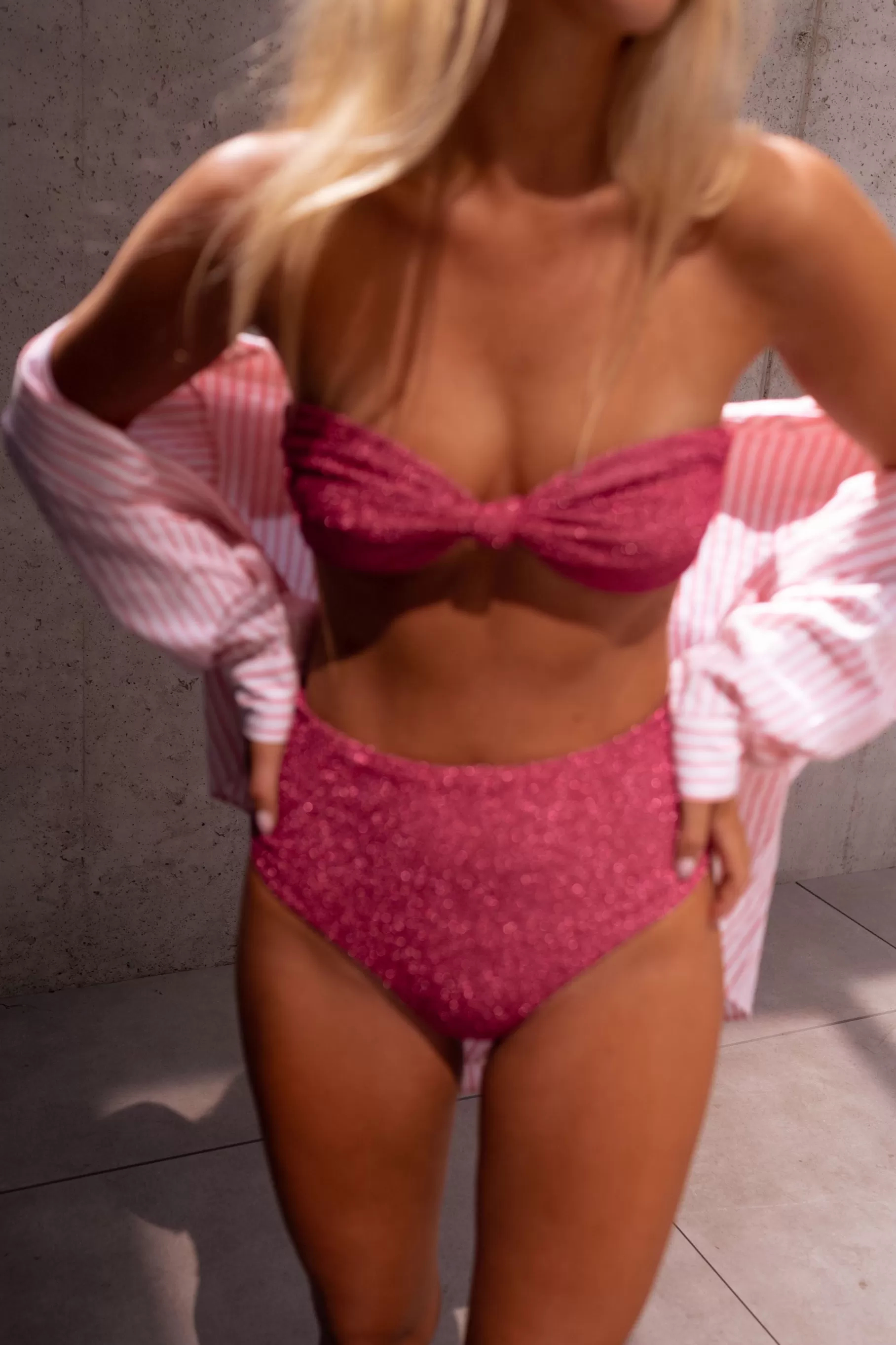 Easy Clothes Body & Lingerie-Haut Bikini Lewis - rose à paillettes