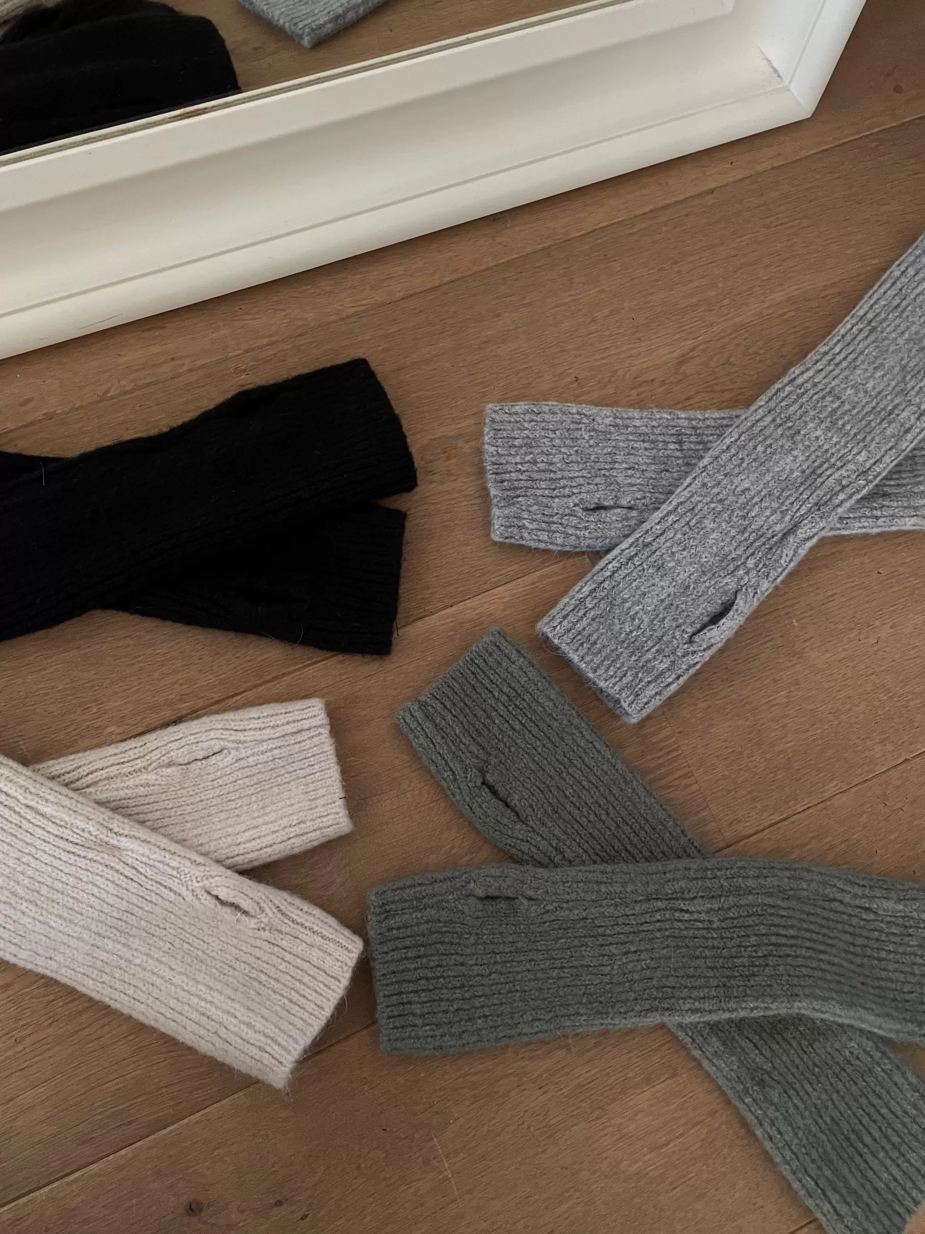 Easy Clothes Bonnets & Gants-Mitaines - beiges en laine