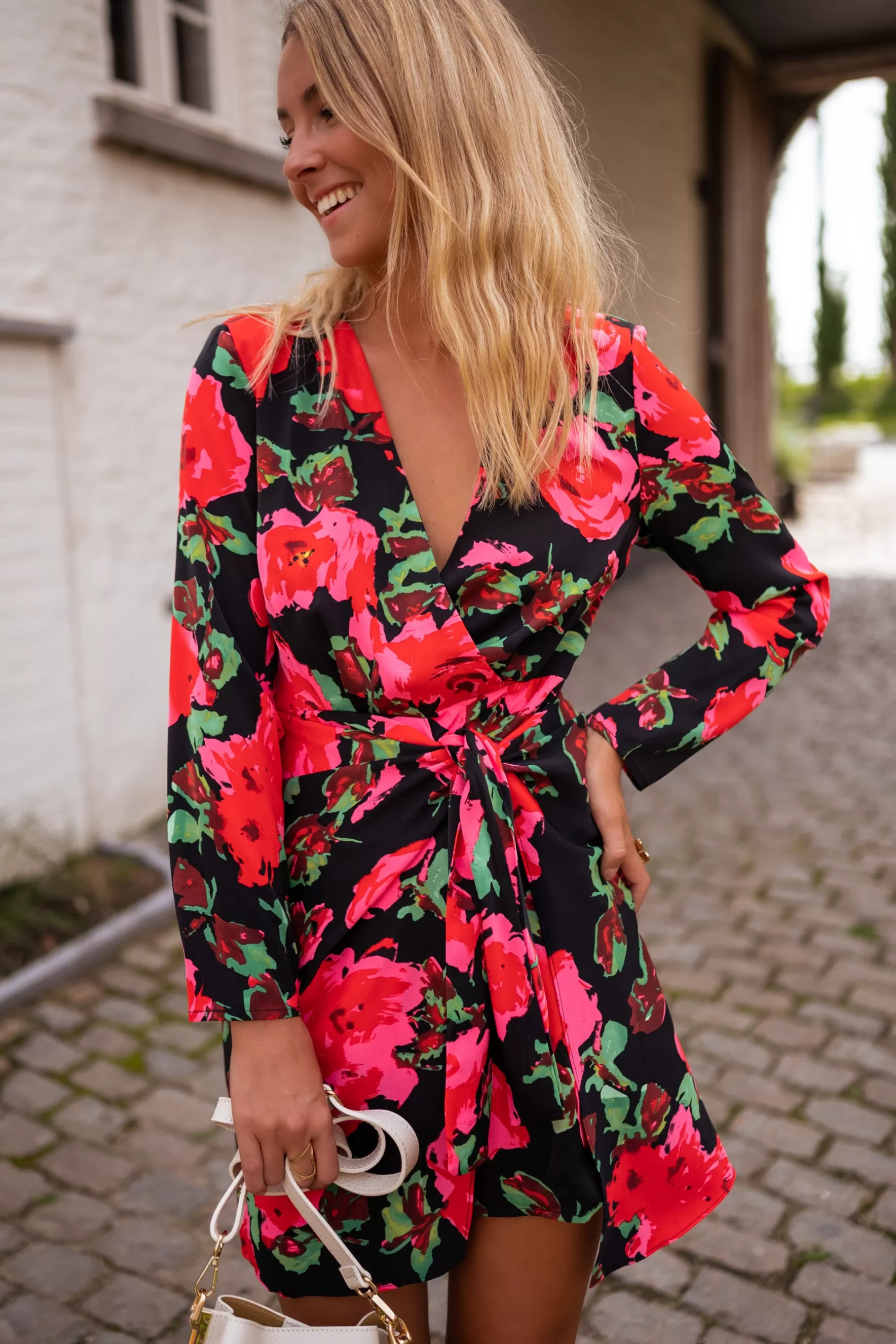 Easy Clothes Robes-Robe Belga - À Fleurs - Epaulettes - Col V